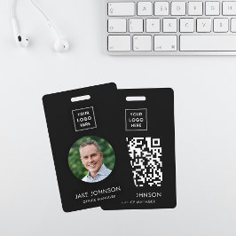 Moderne zwarte werknemer QR-code badge