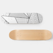 Moderne zwarte witte driehoeken Geometrisch patroo Persoonlijk Skateboard (Horizontaal)