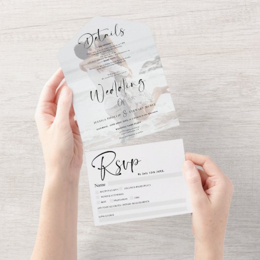 Moderne zwarte witte kalligrafie foto bruiloft all in one uitnodiging (Afscheurbaar)