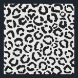 Moderne zwarte witte luipaard dierprintpatroon imitatie canvas print<br><div class="desc">Dit moderne en stijlvolle model voor het afdrukken van dieren is perfect voor de trendy en stijlvolle fashionista. Hij is voorzien van een handgetekende zwarte en witte luipaard cheetah-afdruk. Het is elegant, chic, eenvoudig en modieus. ***BELANGRIJKE NOTA VAN HET ONTWERP: Voor om het even welk verzoek van het douaneontwerp zoals...</div>