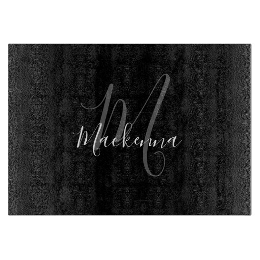 Moderne zwarte witte monogram naam van elegant snijplank (Voorkant)