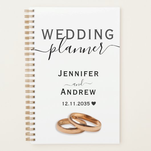 Moderne Zwarte & Witte Script met Ringen Trouwen Planner (Voorkant)