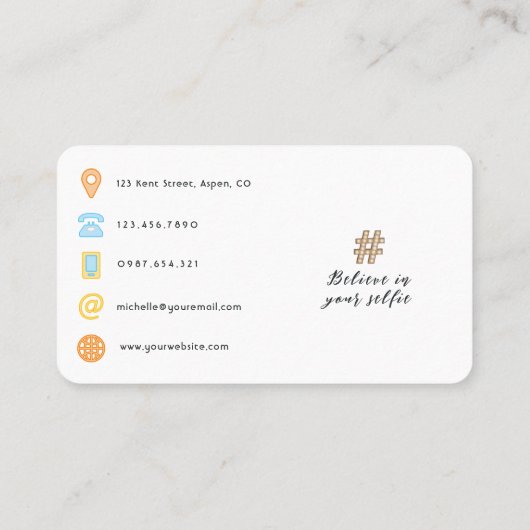 Modieuze Selfie Meisje QR Code Visitekaartje (Achterkant)