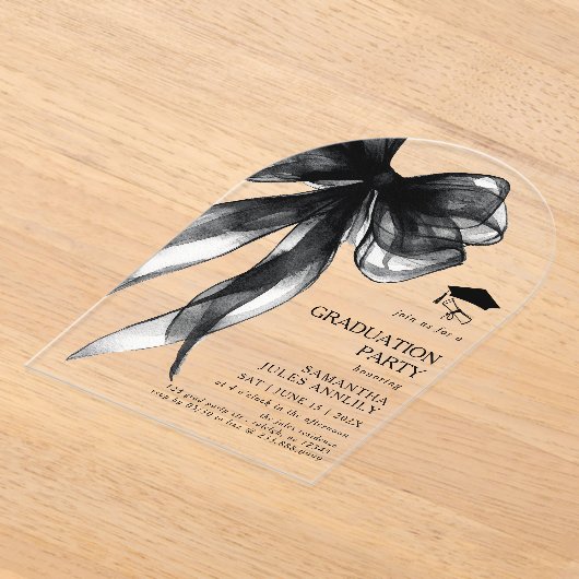 Modieuze Zwarte Strik Boog Afstudeerfeest Acryl Uitnodigingen (Laagn)