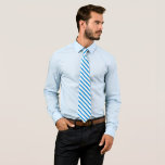 Modish Blauw Wit Kleur Gestreepte Moderne Sjabloon Stropdas<br><div class="desc">Modish Blauw Wit Kleur Gestreepte Moderne Sjabloon Professionele Stropdas.</div>