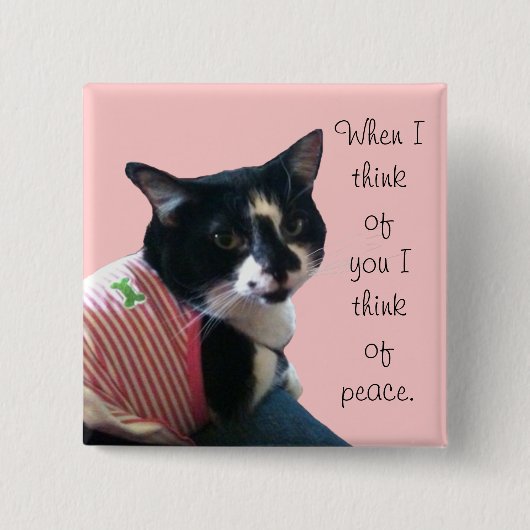 Moe kat in smoking met vredespens vierkante button 5,1 cm (Voorkant)