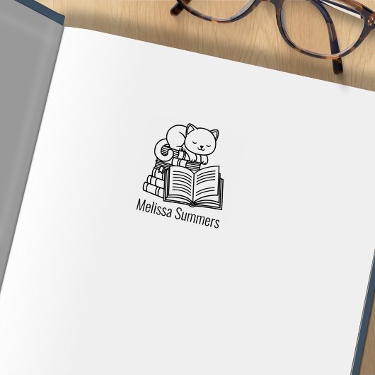Moe kat stapel boeken aangepaste naam ex libris 1x rubberstempel