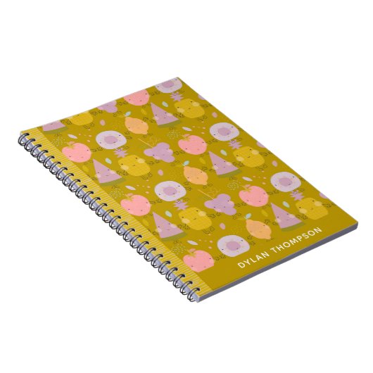 Moe Kawaii Fruitpatroon Gepersonaliseerde Naam Gro Notitieboek (Rechterzijde)