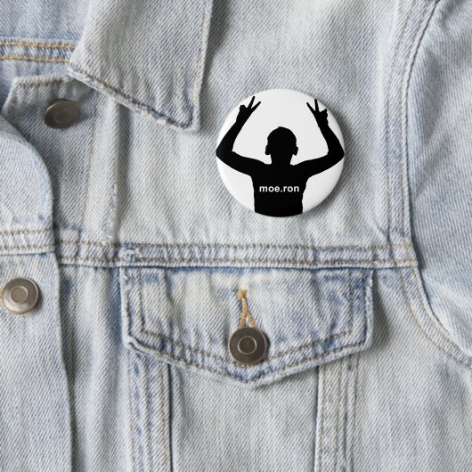 moe.ron ronde button 5,7 cm (In situ)