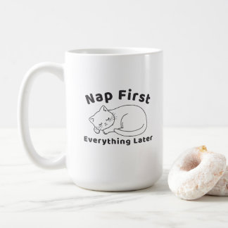 Moe Uitgeslapen Kat “Eerst Slapen” Lijn Kunst Desi Koffiemok