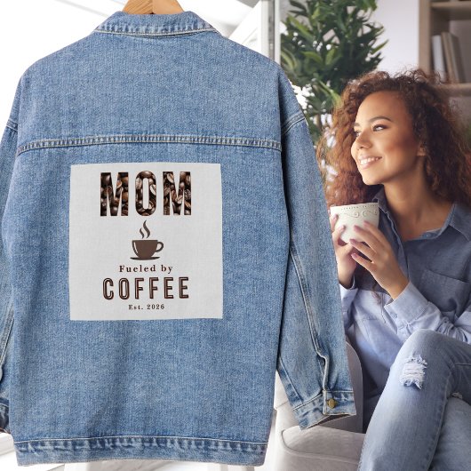 Moeder aangedreven door koffie Grappige humor Denim Jacket