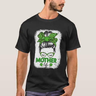 Moeder Clover Messy Bun Leopard Funny St Patrick's T-shirt