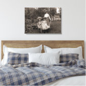 Moeder Daughters 1890 Heirloom Gardening Garden Canvas Afdruk (Insitu (Slaapkamer))