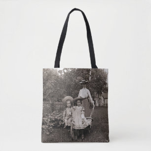 Moeder Daughters 1890 Heirloom Gardening Garden Tote Bag