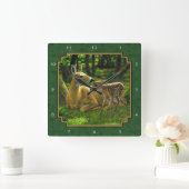 Moeder Deer en Fawn Forest Green Vierkante Klok (Huis)