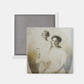 Moeder & Dochter Ovaal Masker Vaste RPPC BW Foto A Magneet (Voorkant / Achterkant)