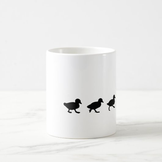 Moeder Duck en Ducklings in Silhouette Magische Mok (Center)