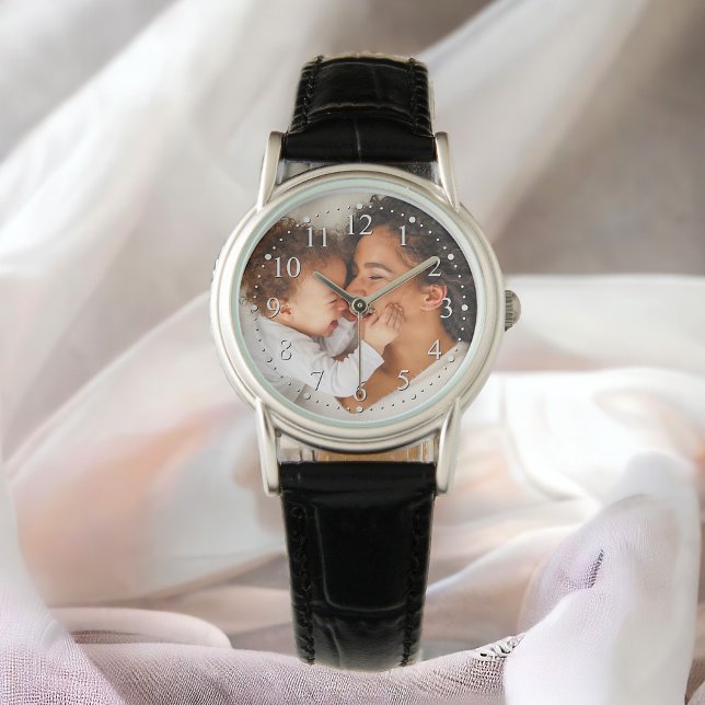 Moeder en Baby Custom Photo Moederdag Horloge (Personalize with your photo for a custom one-of-a-kind gift!)