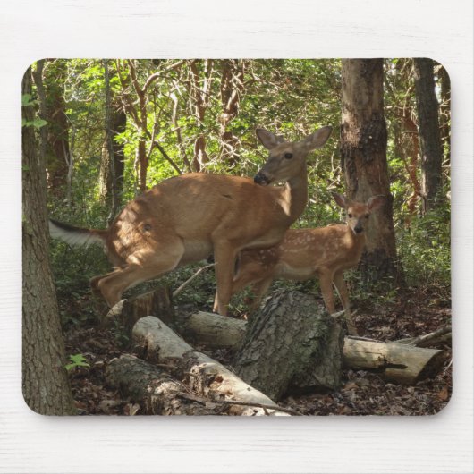 Moeder en Baby Deer in het natuurpark Shenandoah Muismat (Voorkant)