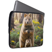 Moeder en Baby Quokka, laptophoes Laptop Sleeve (Voorkant Rechts)