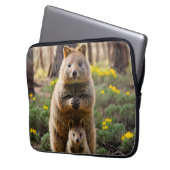 Moeder en Baby Quokka, laptophoes Laptop Sleeve (Voorkant Links)