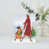 Moeder en dochter met cadeau en boodschappenzak briefkaart (Staand voorkant)