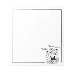 Moeder en dochter vullen kunst met namen notitieblok