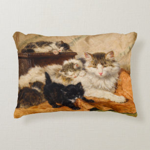 Moeder en Haar Kittens Accent Kussen