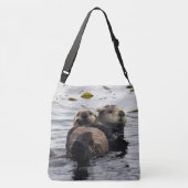 Moeder en jong zeeotters crossbody tas (Achterkant)