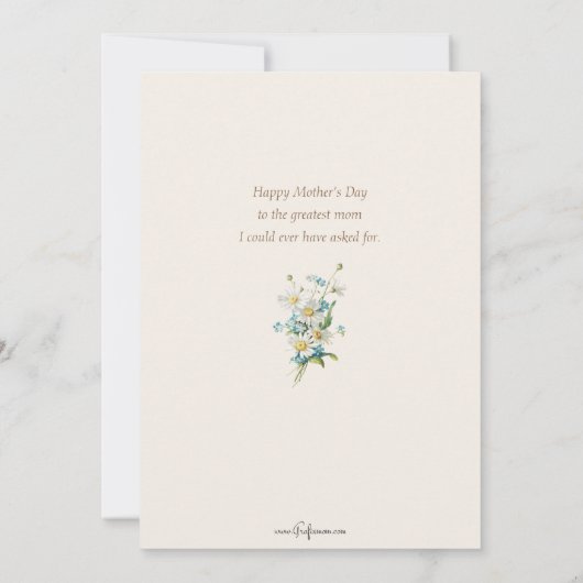 moeder en kind die Daisy Chains maken Feestdagenkaart (Achterkant)