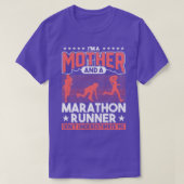 Moeder en marathon runner die mam fitness runt t-shirt (Design voorkant)