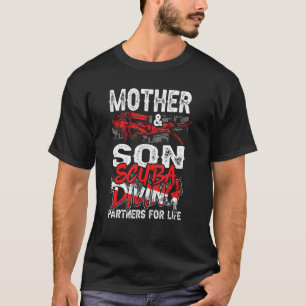 Moeder en zoon duikpartners voor het leven Vint T-shirt