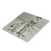 Moeder en zoon lopen tegeltje (Zijkant)