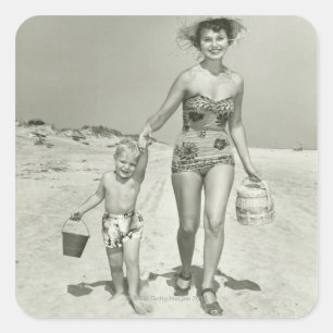 Moeder en zoon Walking Vierkante Sticker