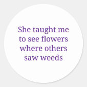 Moeder geeft les ronde sticker (Voorkant)