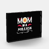 Moeder geeft mama een miljoen. fotoblokken (Links)