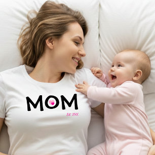 Moeder Gevestigde Dubbel Geneste Roze Hart T-Shirt