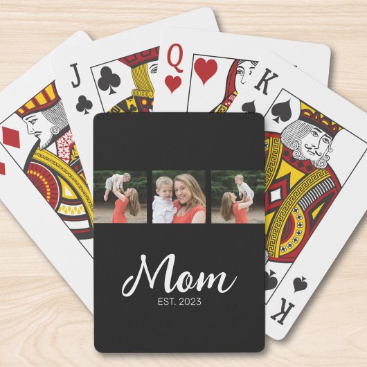Moeder heeft moderne, vetgedrukte script zwarte 3- pokerkaarten