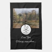 Moeder Hen Nesting w Monogram Egg Foto Theedoek (Verticaal)