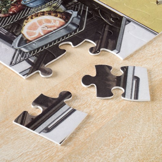  moeder in de keuken kookt een paasham legpuzzel (Zijkant)