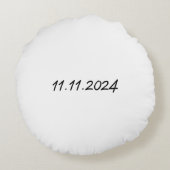 Moeder ingesteld jaar | Moeder gepersonaliseerde d Rond Kussen (Achterkant)