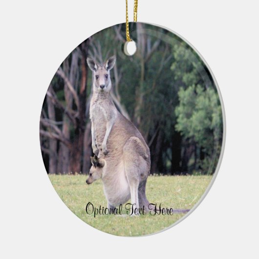 Moeder Kangaroo met Baby Joey in haar zak Keramisch Ornament (Links)