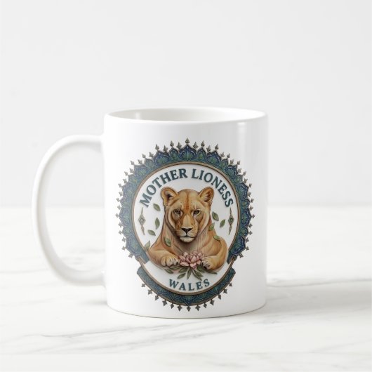 Moeder Leeuwin. Wales Coffee Mok (Links)
