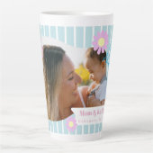 Moeder Liefde Strepen Daisy Bloemen Foto Blauw Latte Mok (Voorkant)