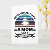 Moeder met een helikopter grappig geschenk moeder  kaart (Gele Bloem)