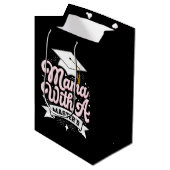 Moeder met een masterdiploma afstuderen mama medium cadeauzakje (Voorkant Gekanteld)