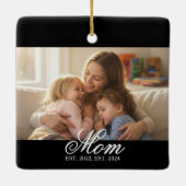 Moeder Opgericht Witte Elegante Script Foto Keramisch Ornament (Achterkant)