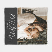 Moeder Opgericht Zwarte Moderne Script Foto Fleece Deken (Voorkant (Horizontaal))