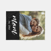 Moeder Opgericht Zwarte Moderne Script Foto Fleece Deken (Voorkant (Horizontaal))