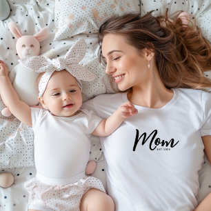 Moeder Opgerichte Zwarte Schrift T-Shirt